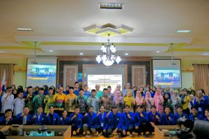 Foto-bersama-usai-pembukaan-Foto-Humas-1024×576